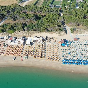 A Tre Piani Sul Mare